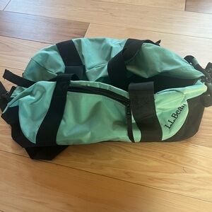 LL Bean Adventure Duffle, size Small